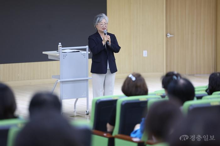 세종교육청, 환경실무사 92명 건강 챙긴다…직무연수 실시