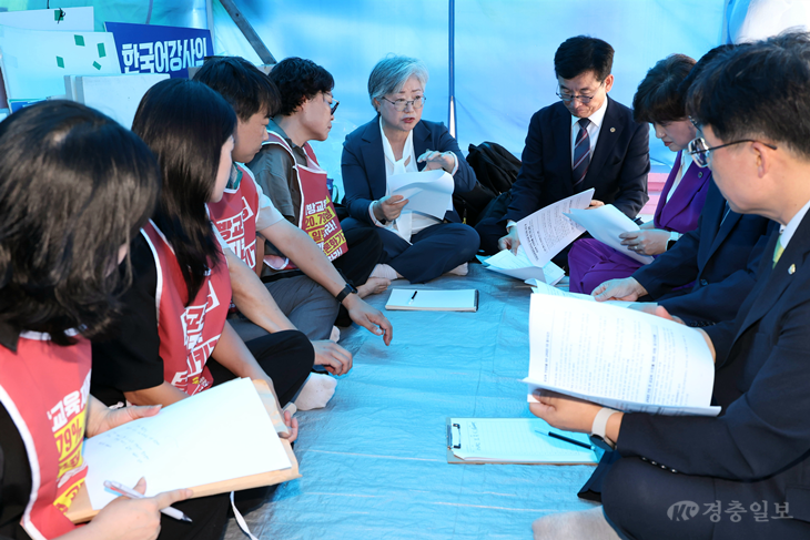 강미애 세종교육감, 지방교육재정교부금 개편 대응 현장 찾아