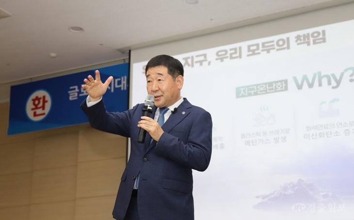 이재영 증평군수, 청주대서 “최고보다 최초가 되어라”