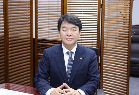문진석 국회의원 , 제 22 대 총선 민주당 단수 공천 확정