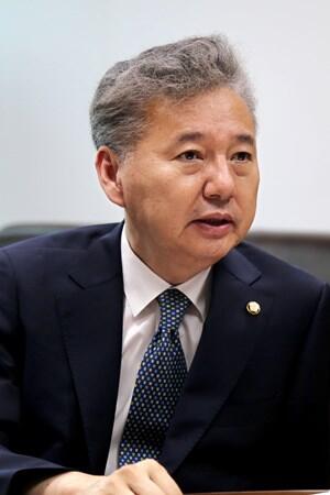 홍성국의원, 국무총리실 산하 위원회 절반이 유령위원회